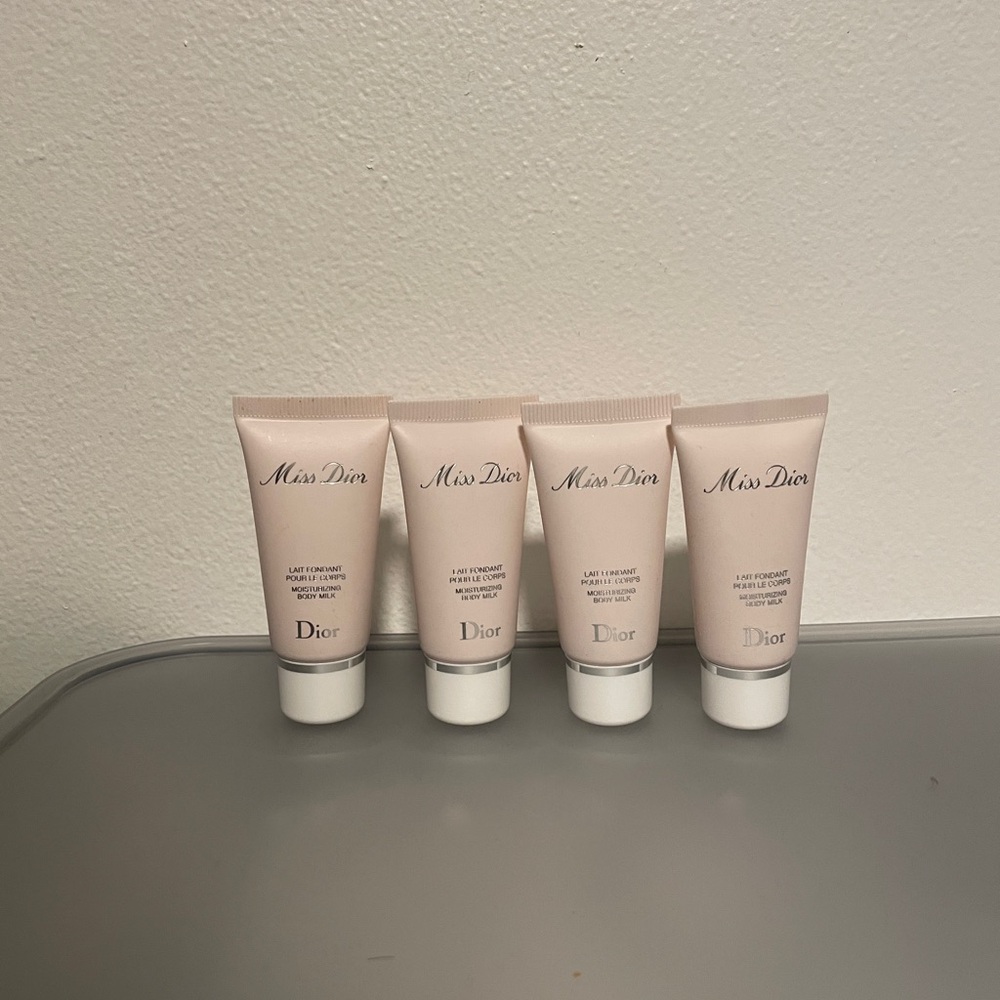 Miss Dior Moisturizing Body Milk 20ml/0.67 Fl.oz Lot Of 4